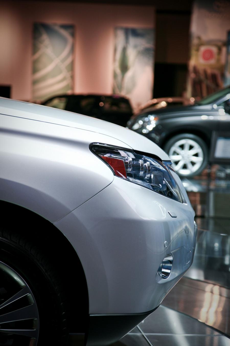  Lexus RX450h 2009 года  (фото 68 из 174)